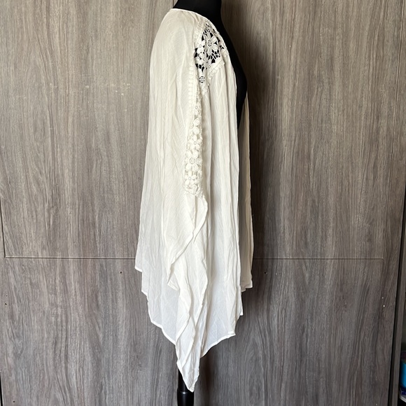 Signature Studio Kimono Cardigan - Picture 3 of 13